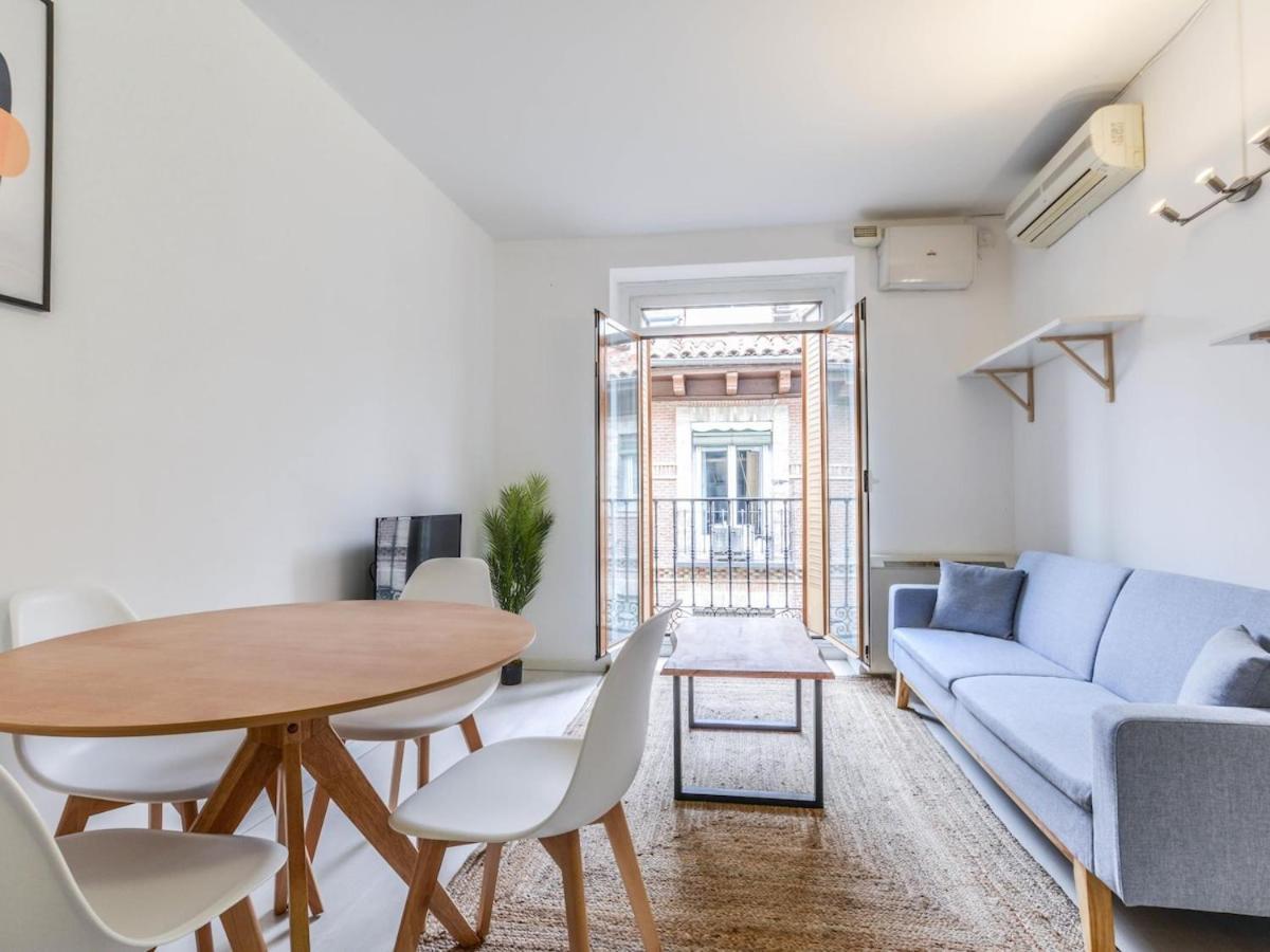 Apartamento Cava Baja Alquiler Temporal Madrid Buitenkant foto
